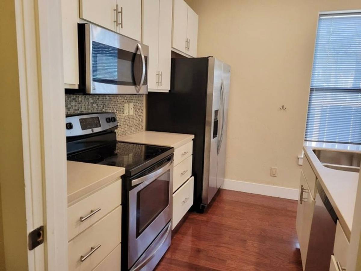 Apartment for rent at 525 E Kiowa St #201, Colorado Springs, CO 80903