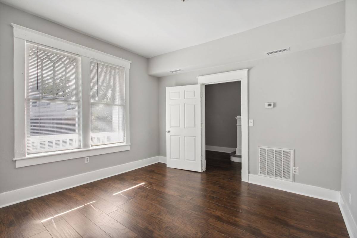 House for rent at 1002 W 44th St, Savannah, GA 31405