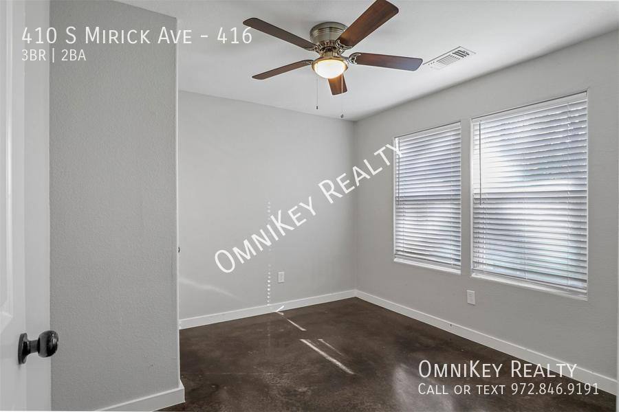 Apartment for rent at 410 S Mirick Ave #416, Denison, TX 75020