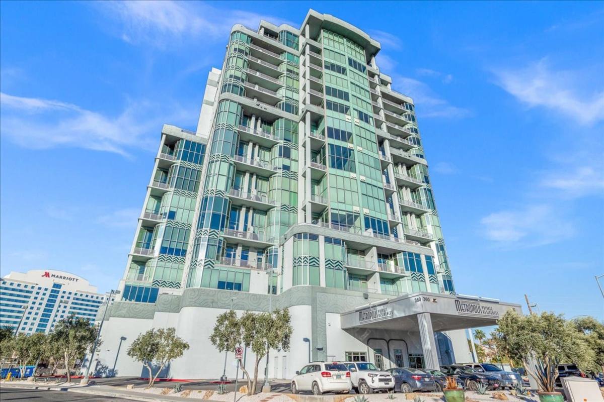 Apartment for rent at 360 Desert Inn Rd, Las Vegas, NV 89109
