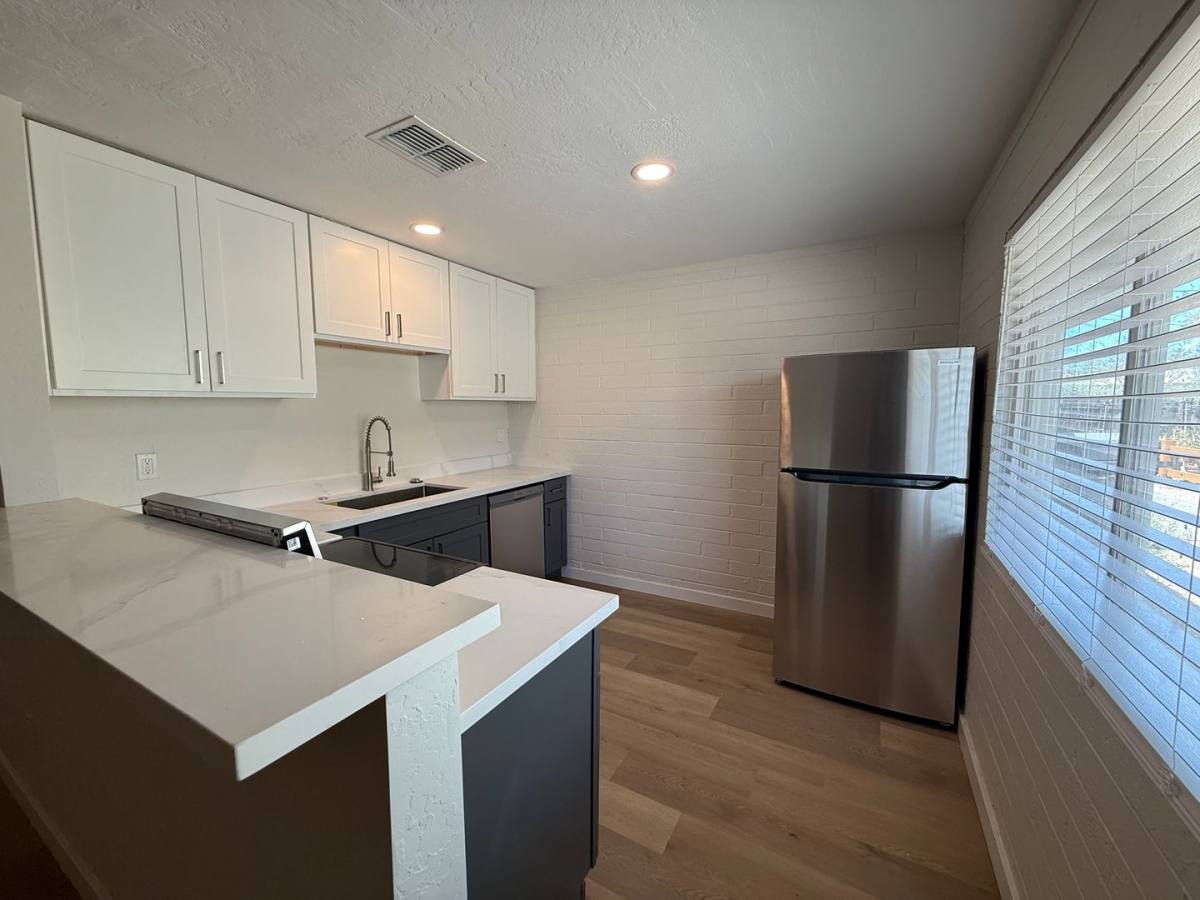 Apartment for rent at 1402, 1406 E Roosevelt St, Phoenix, AZ 85006