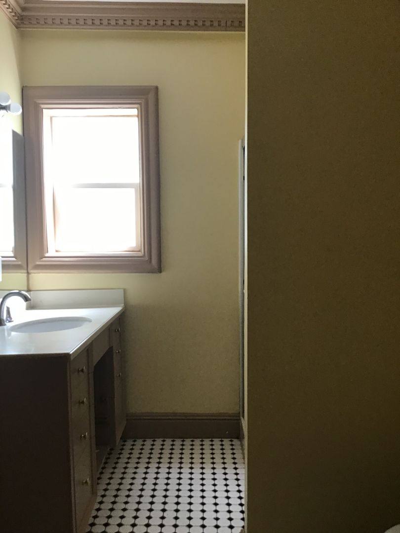 Apartment for rent at 510 H St, Marysville, CA 95901