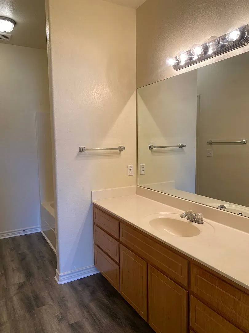 Apartment for rent at 2110 S 5th, Temple, TX 76501