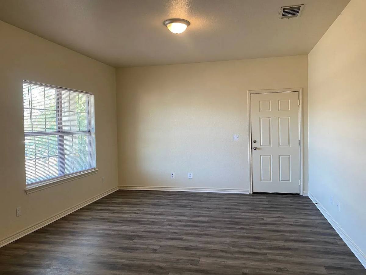 Apartment for rent at 2110 S 5th, Temple, TX 76501