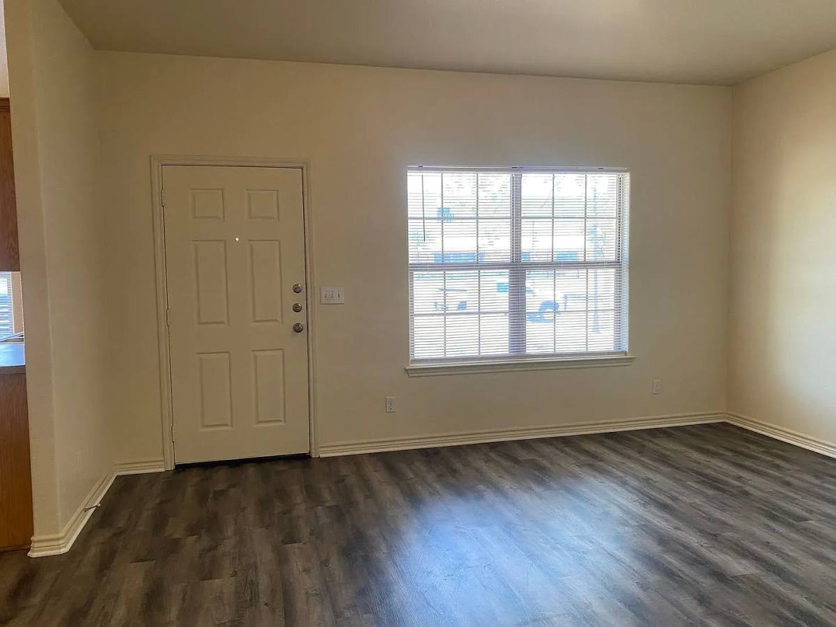 Apartment for rent at 2110 S 5th, Temple, TX 76501
