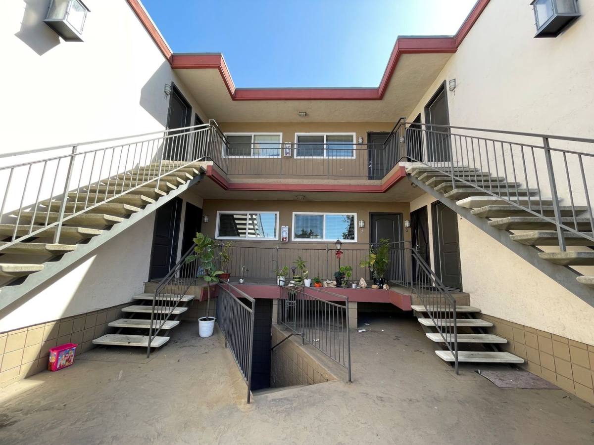 Apartment for rent at 5005 Trojan Ave, San Diego, CA 92115