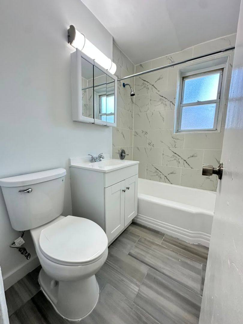 Apartment for rent at 17 Shepard Ave, East Orange, NJ 07018