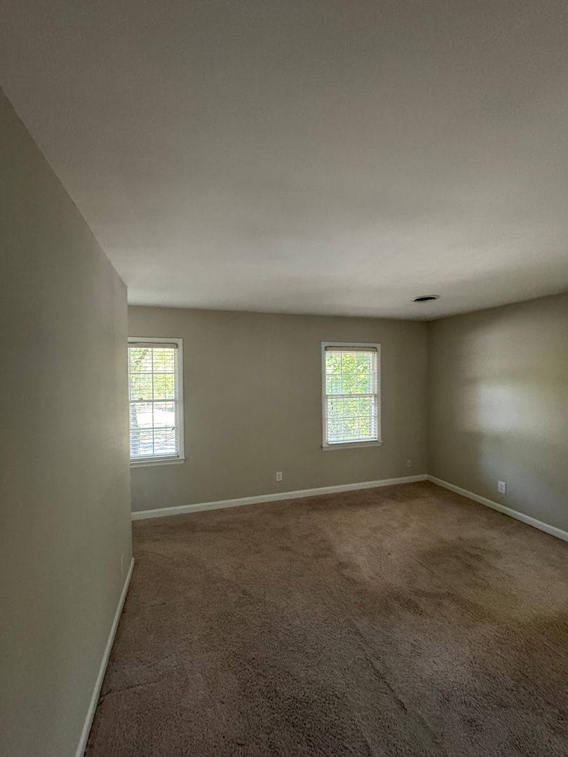 Townhouse for rent at 2900 Rustic Lane, Charlotte, NC 28210