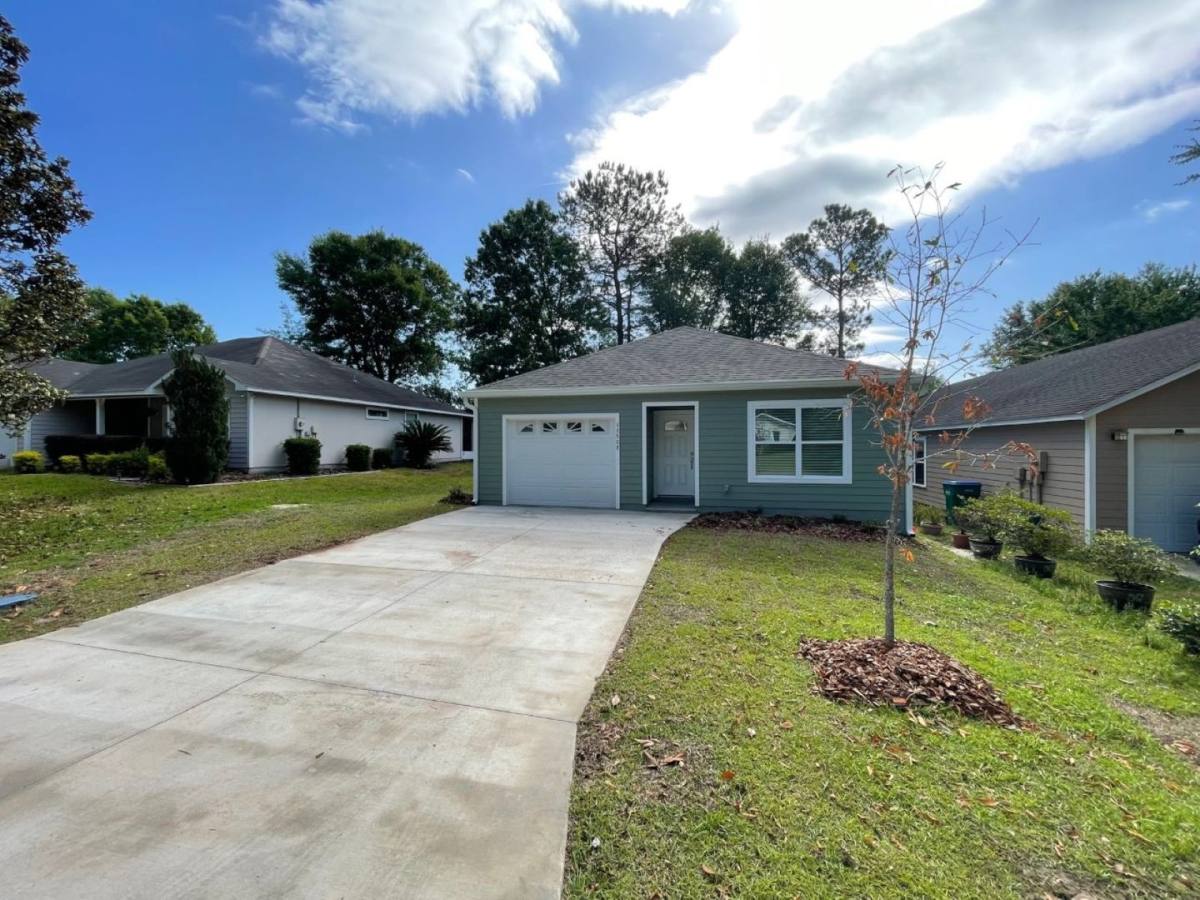 House for rent at 11507 NW 74th Terrace, Alachua, FL 32615