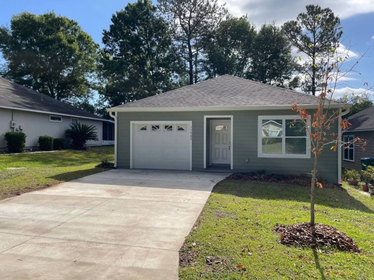 House for rent at 11507 NW 74th Terrace, Alachua, FL 32615