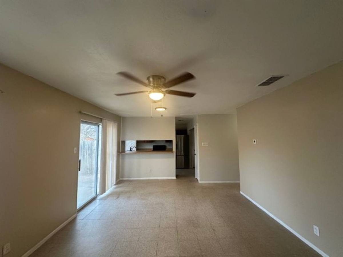 Townhouse for rent at 1325 Bitterlake, San Antonio, TX 78245