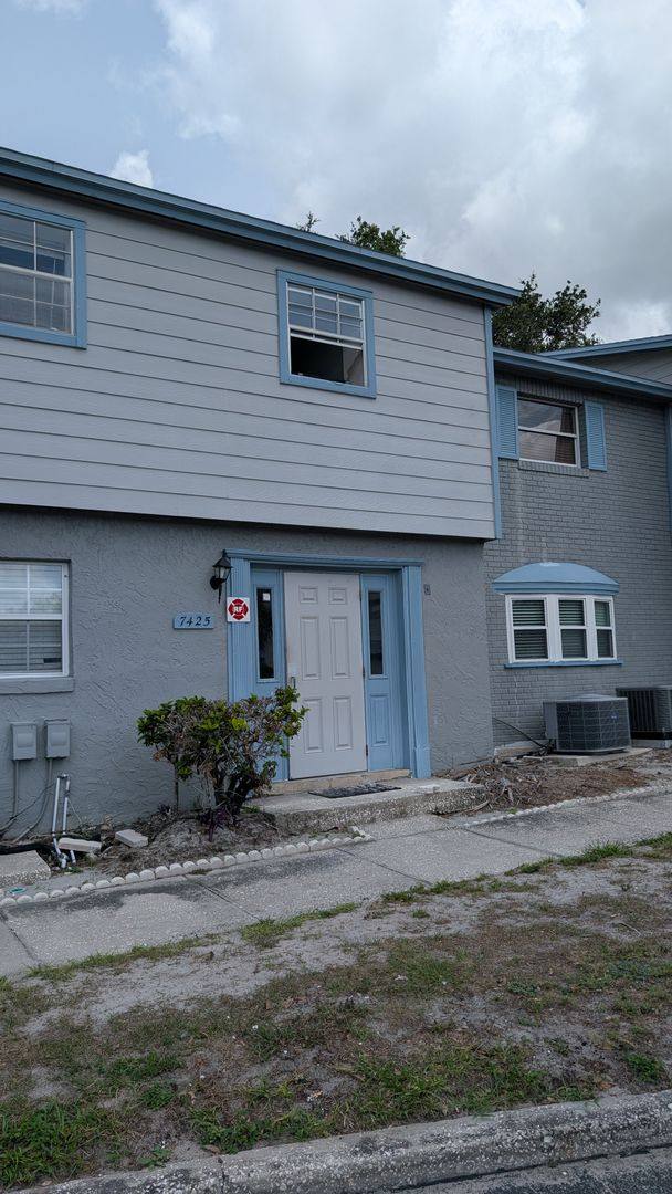 Condo for rent at 7425 Daniel Webster Dr, Winter Park, FL 32792