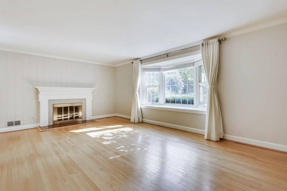 House for rent at 5806 Osceola Rd, Bethesda, MD 20816