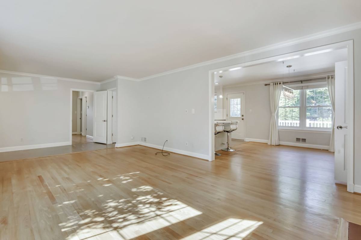 House for rent at 5806 Osceola Rd, Bethesda, MD 20816