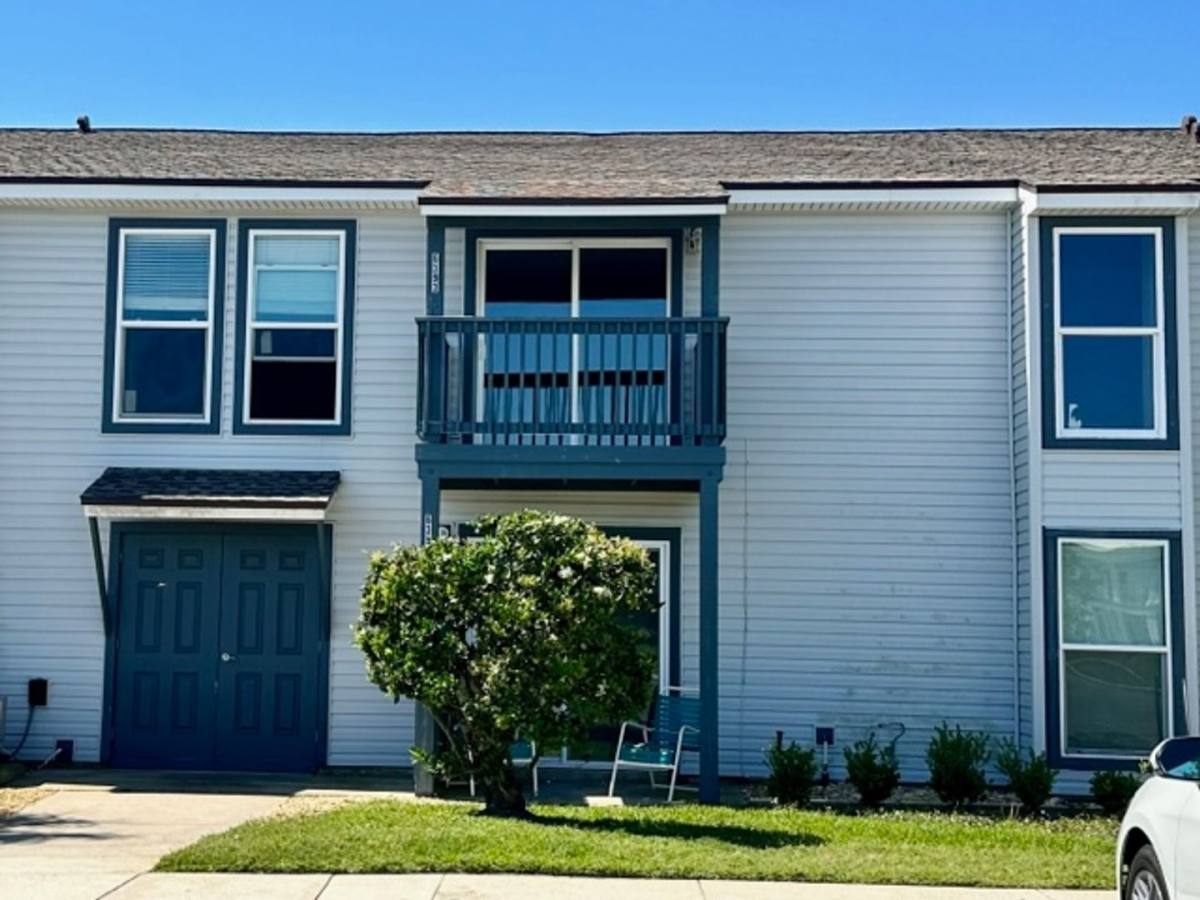Apartment for rent at 631 Tarpon Ave, Fernandina Beach, FL 32034