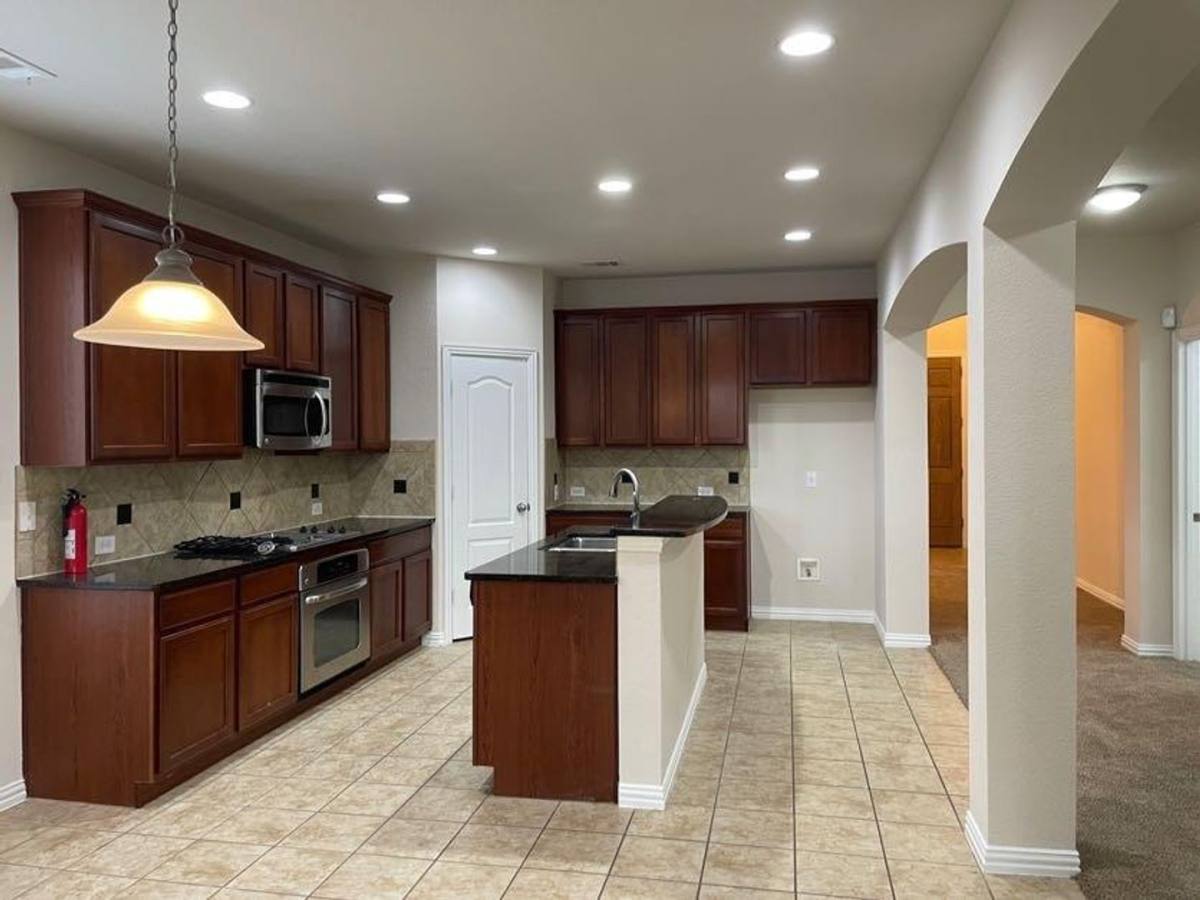 House for rent at 9845 McFarring Dr, Keller, TX 76244