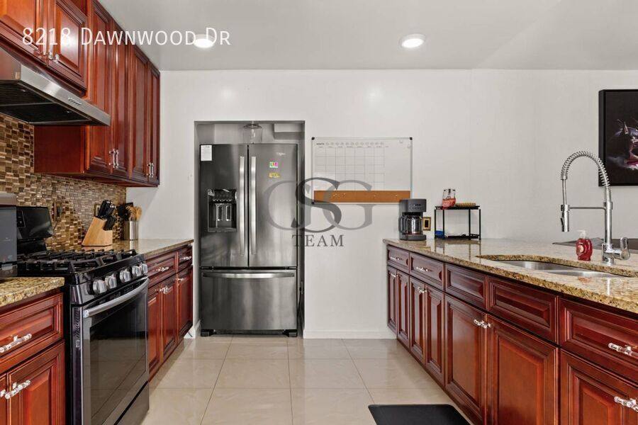 House for rent at 8218 Dawnwood Dr, San Antonio, TX 78250