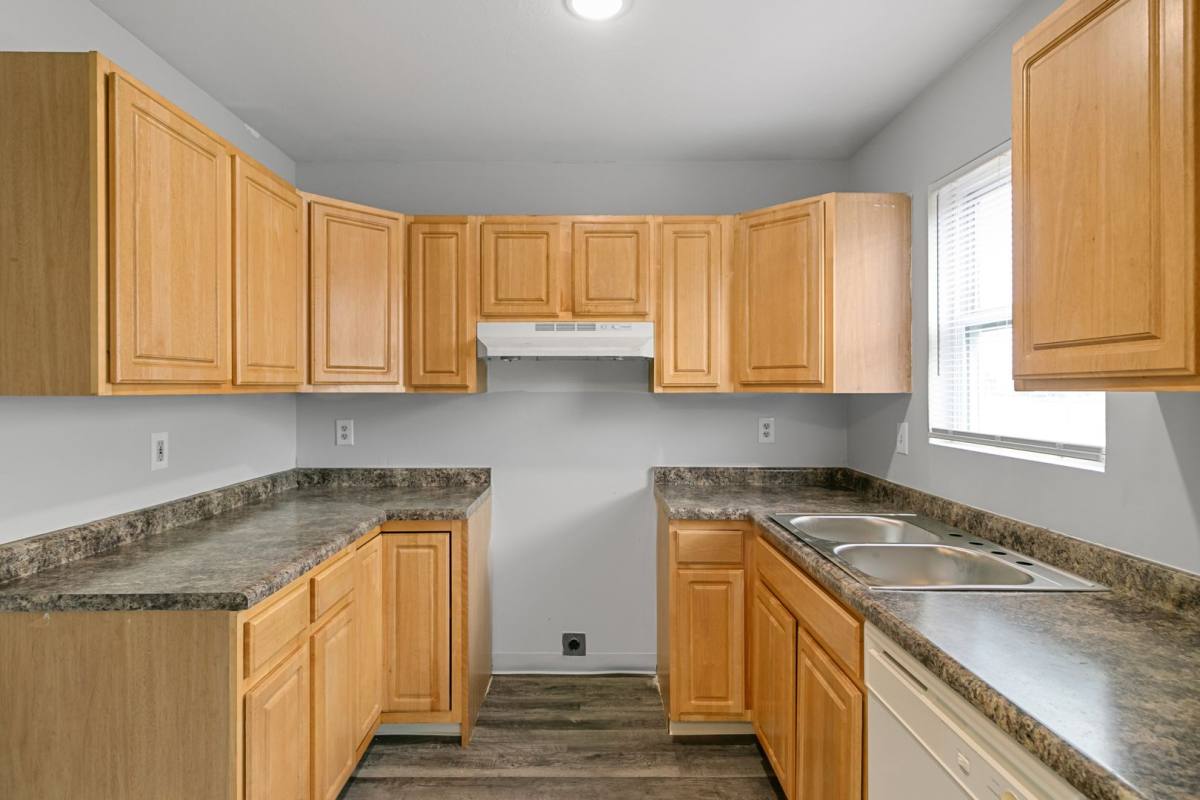 Apartment for rent at 2800 Brookwood N, Saginaw, MI 48601
