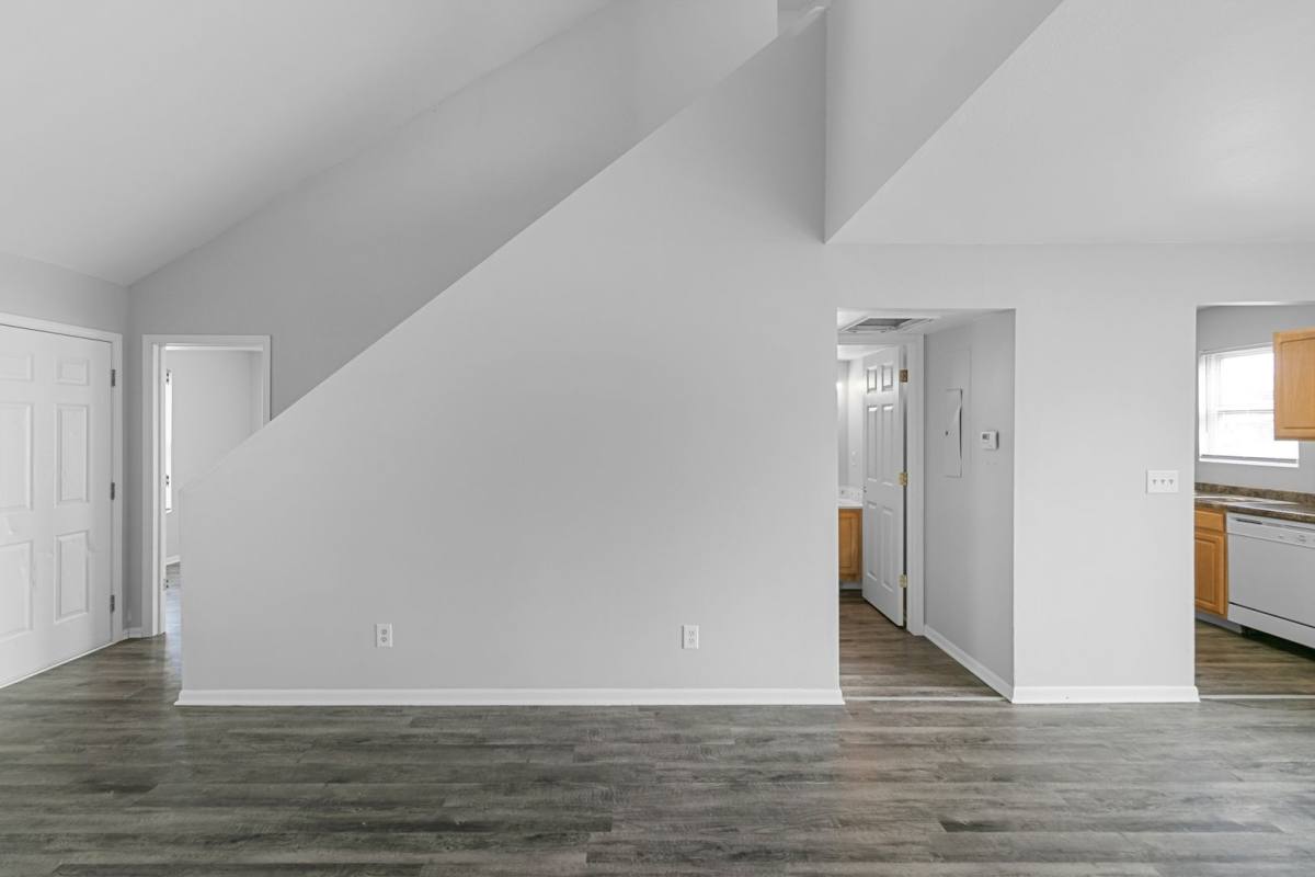 Apartment for rent at 2800 Brookwood N, Saginaw, MI 48601