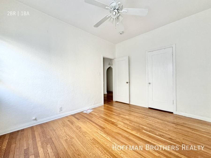 Apartment for rent at 400 N Genesee Ave #6, Los Angeles, CA 90036