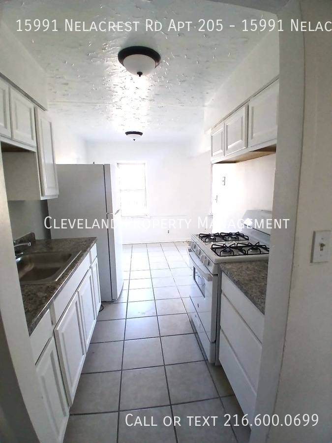 Apartment for rent at 15991 Nelacrest Rd #205, Cleveland, OH 44112