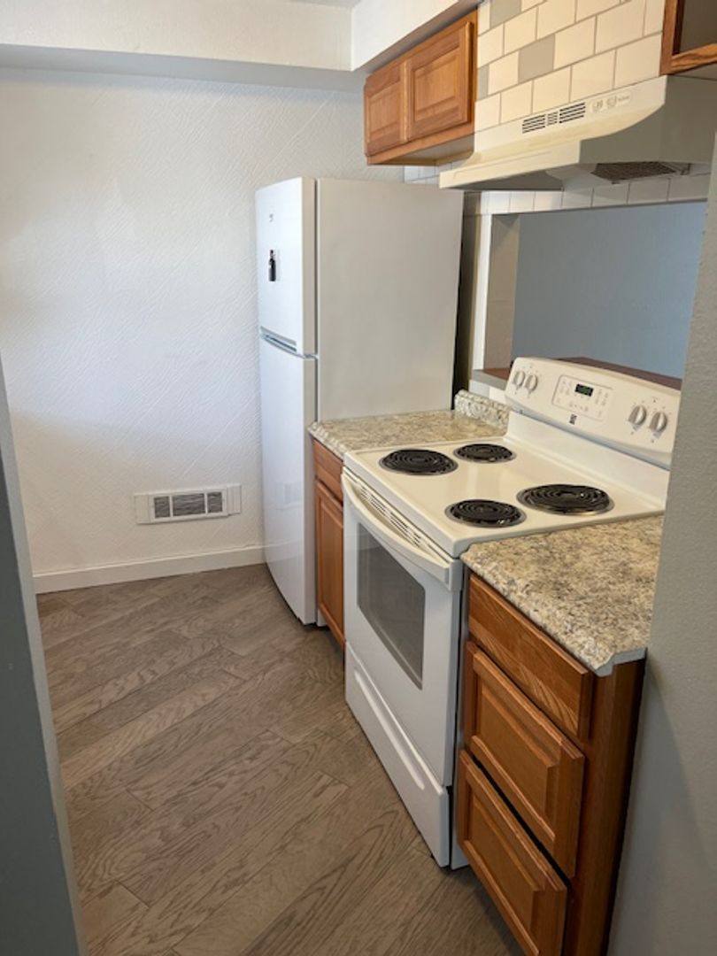 Townhouse for rent at 4323 67th Ave W, Tacoma, WA 98466