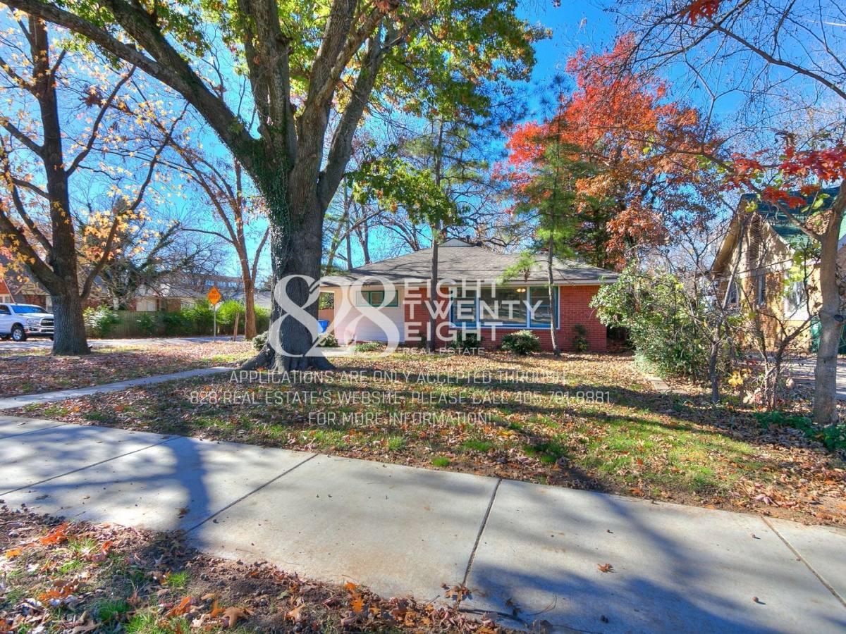Townhouse for rent at 930 Miller Ave, Norman, OK 73069