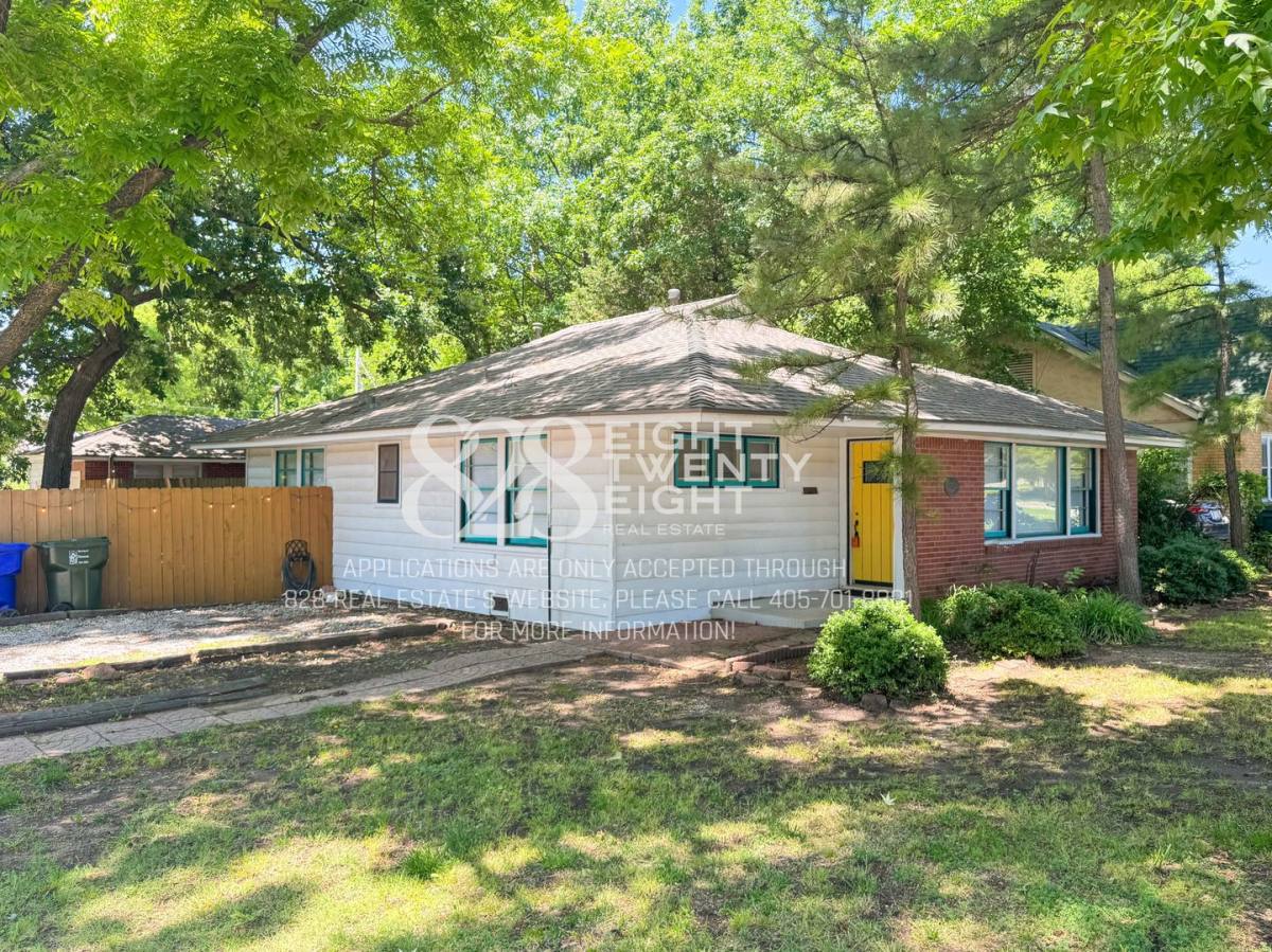 Townhouse for rent at 930 Miller Ave, Norman, OK 73069