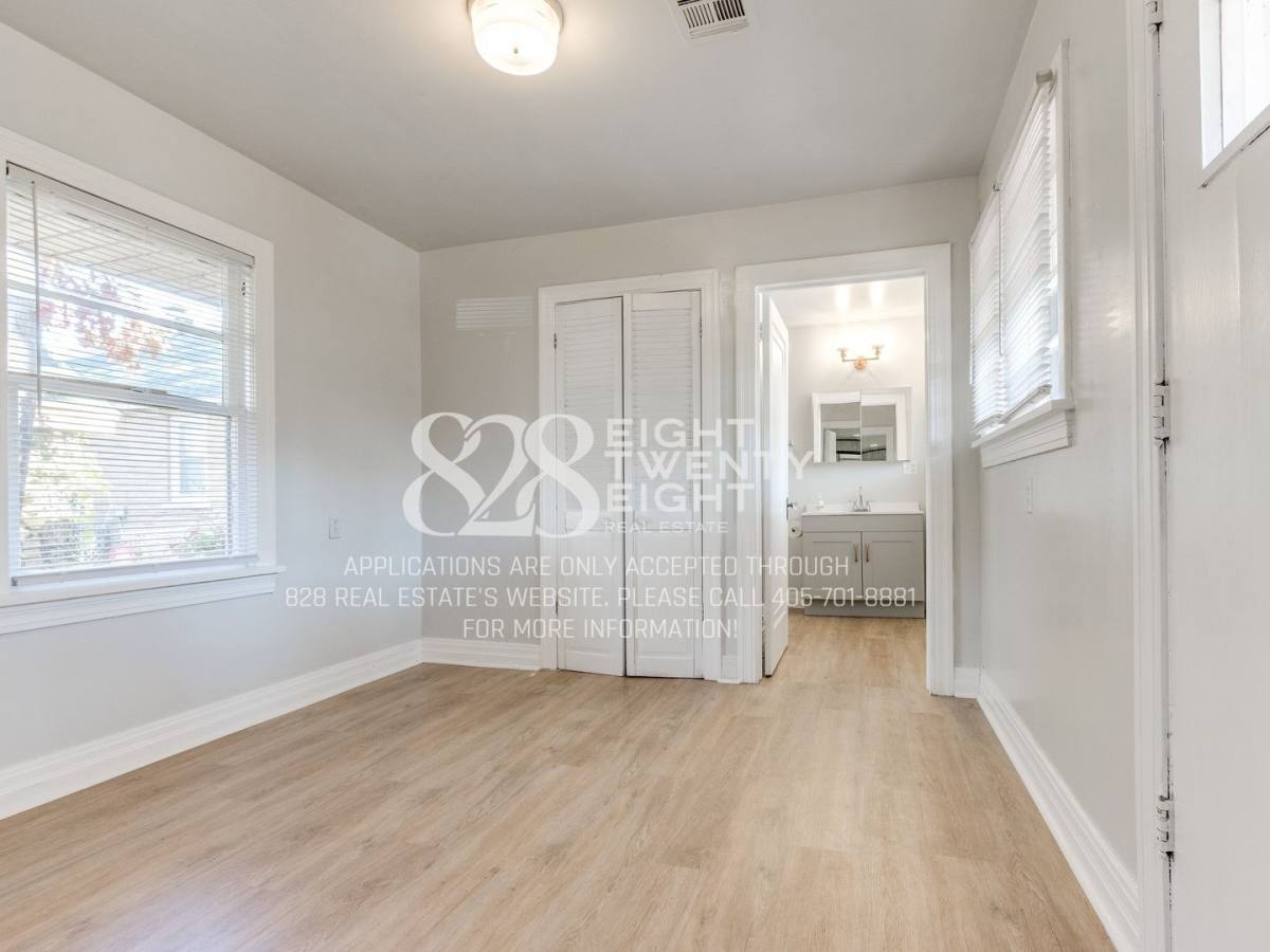 Townhouse for rent at 241 Emelyn St, Norman, OK 73069