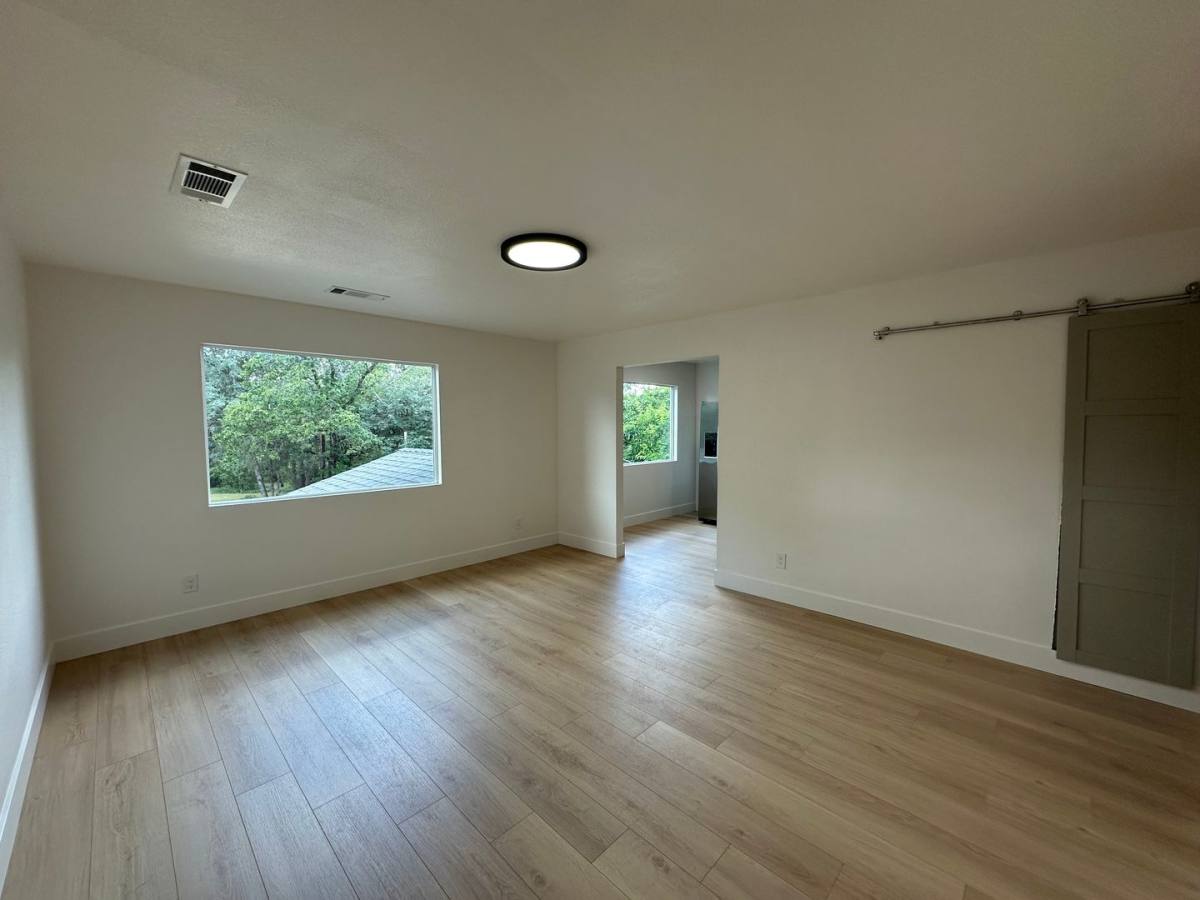 Apartment for rent at 1707 Grand Coulee Blvd, Shasta Lake, CA 96019