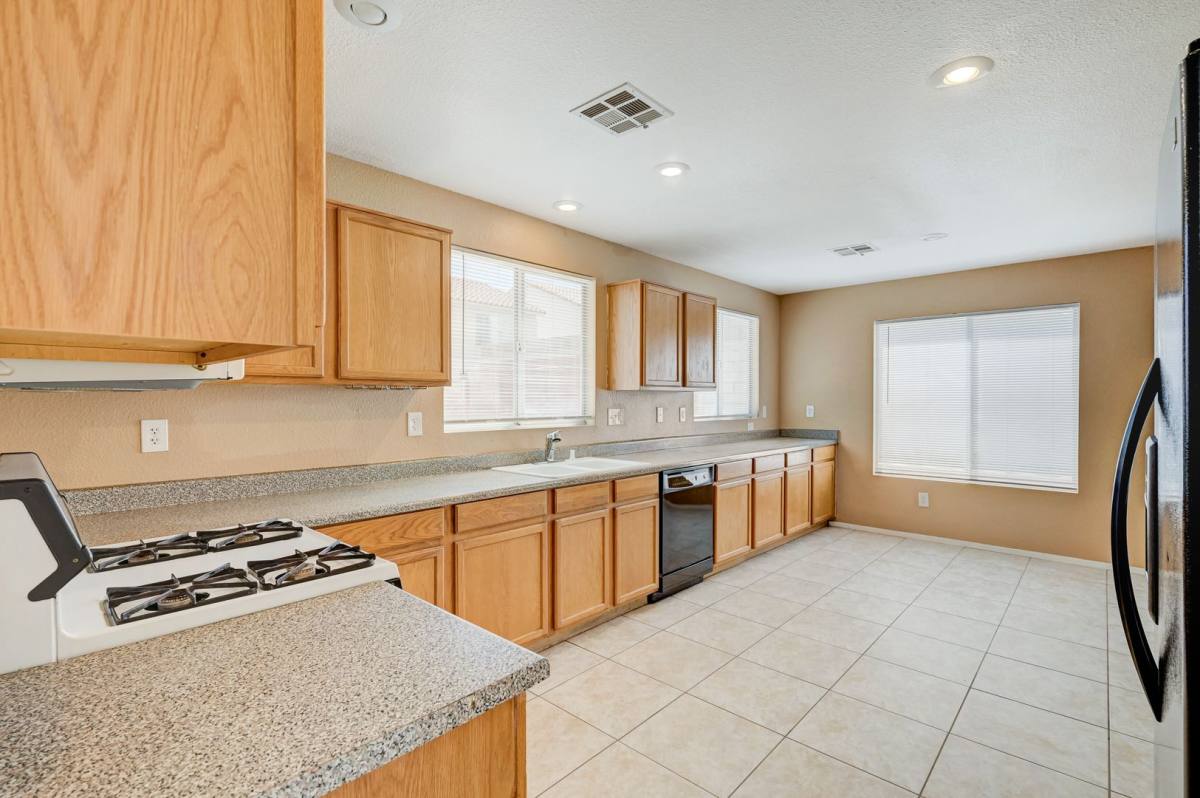 House for rent at 8621 Grand Pine Ave, Las Vegas, NV 89143
