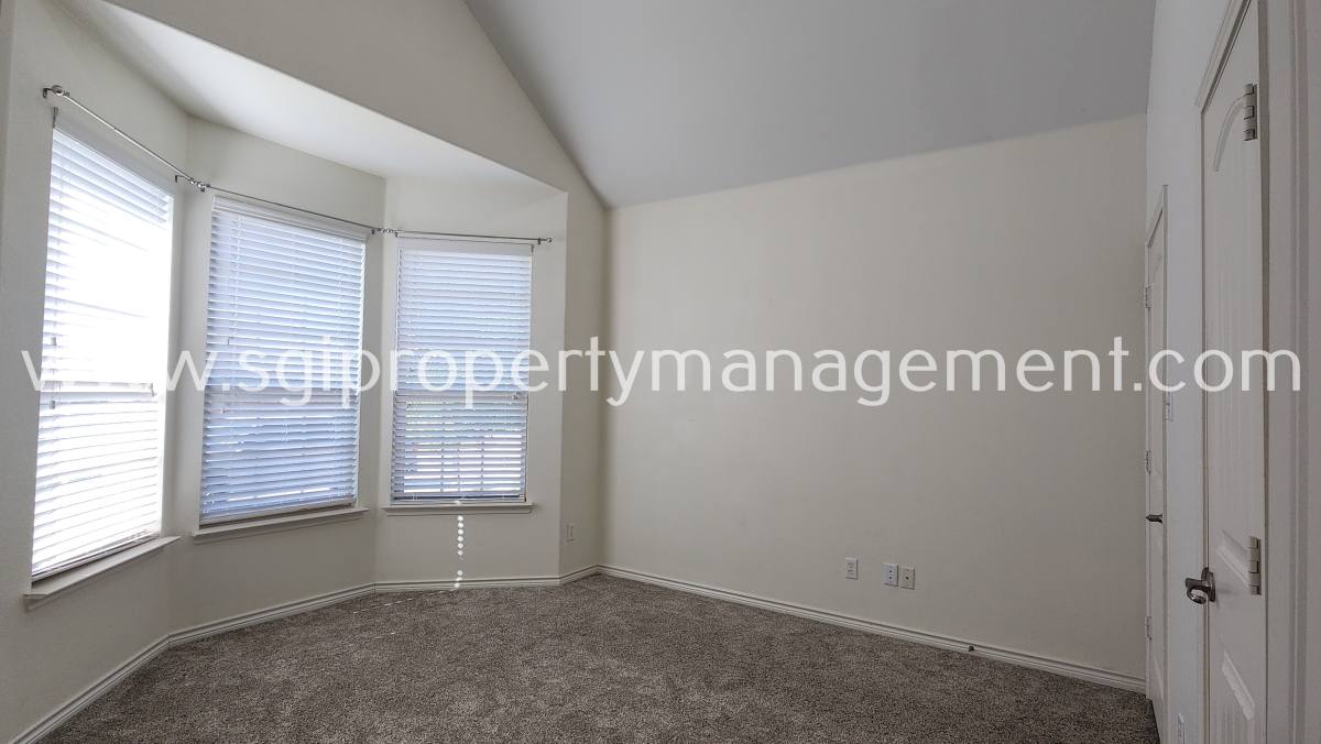 House for rent at 1369 Crescent Cove Dr, Rockwall, TX 75087