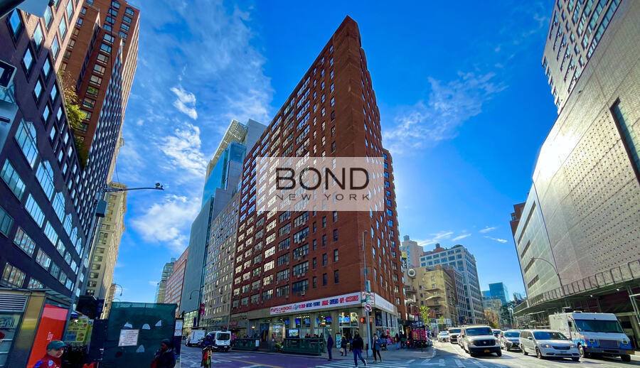 Apartment for rent at 145 Fourth Ave #17AB, New York, NY 10003