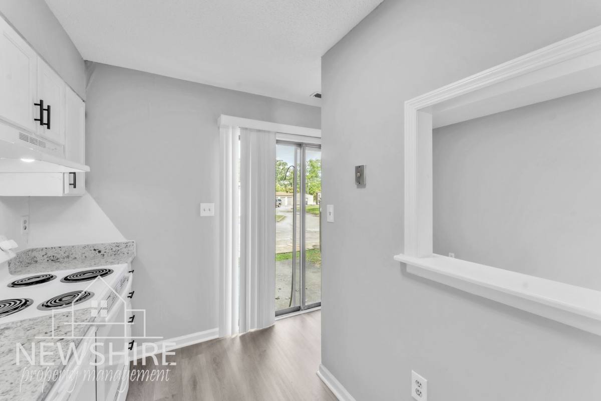 Townhouse for rent at 200 S Liberty St, Spartanburg, SC 29306