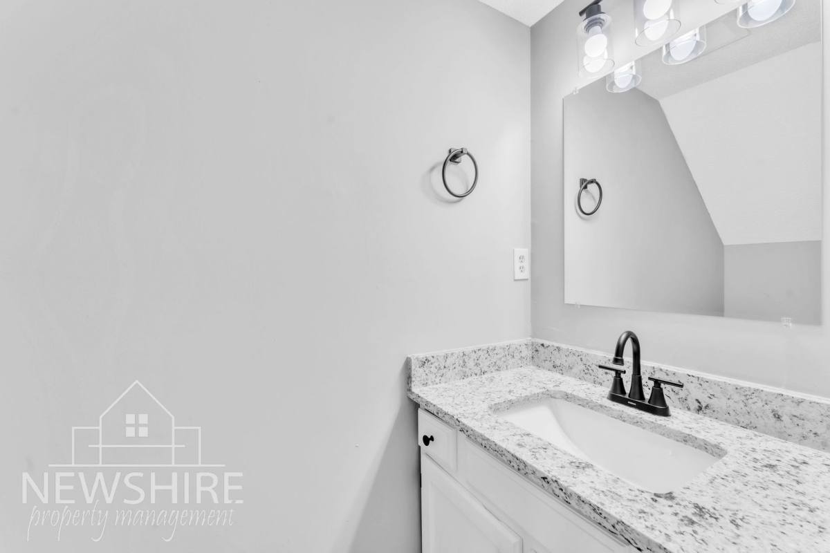 Townhouse for rent at 200 S Liberty St, Spartanburg, SC 29306