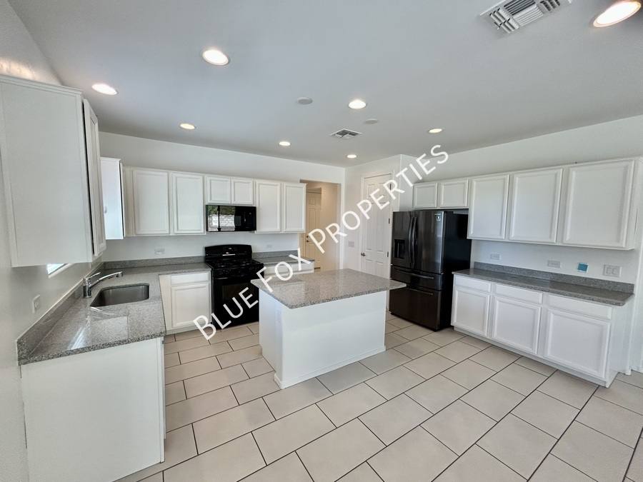 House for rent at 7214 S Via Tierra Mesa, Tucson, AZ 85756