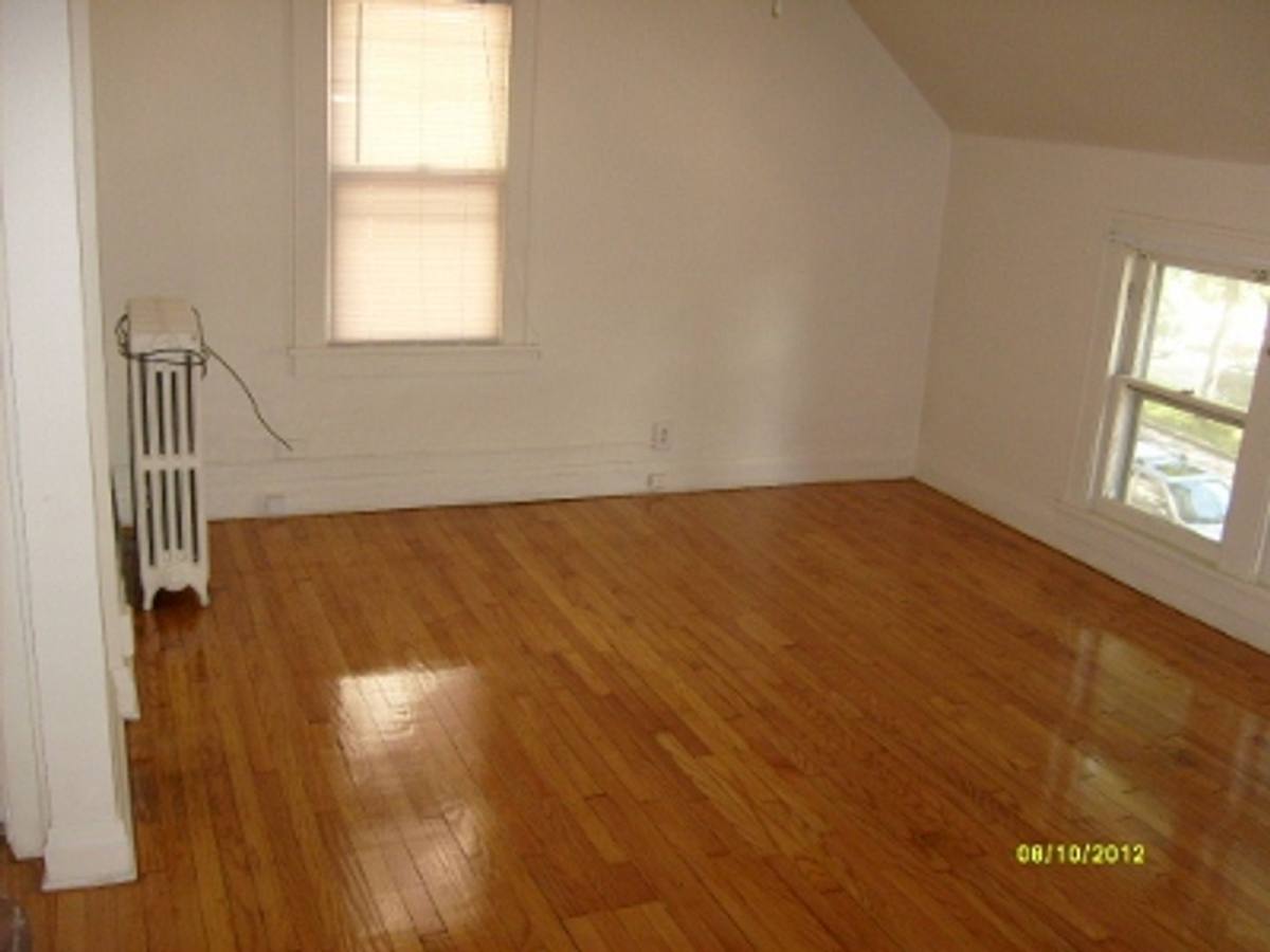 Apartment for rent at 152 E Gorham St, Madison, WI 53703