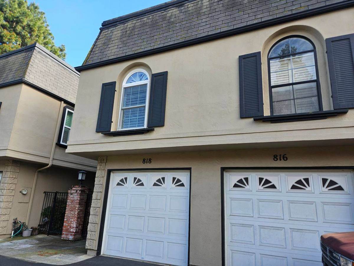 Townhouse for rent at 818 Rue Montagne, Campbell, CA 95008