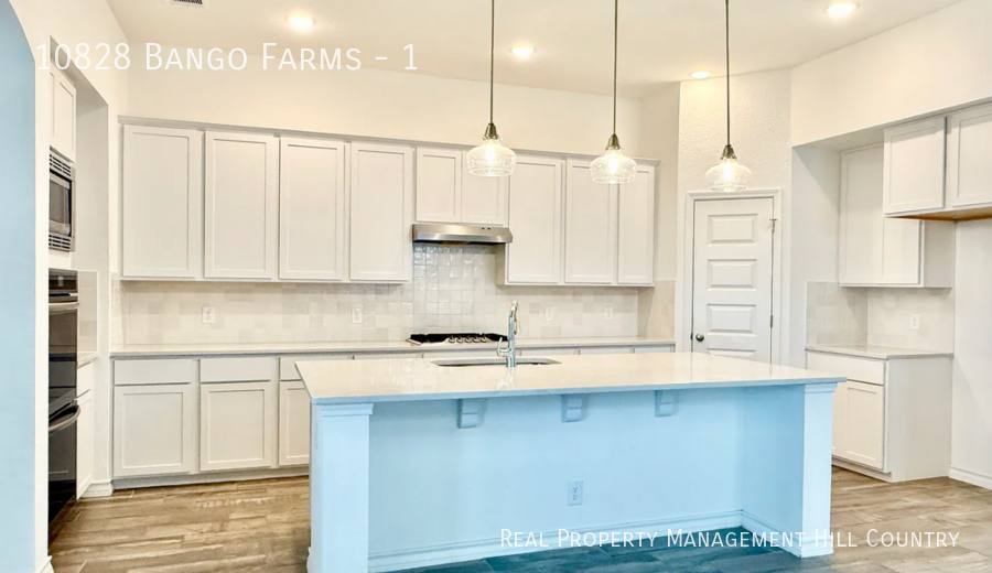 House for rent at 10828 Bango Farms #1, San Antonio, TX 78254