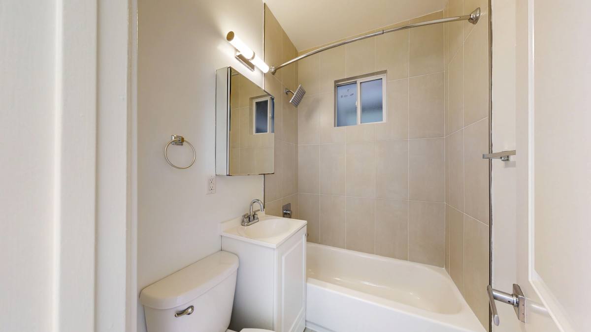 Apartment for rent at 665 Eddy St #62, San Francisco, CA 94109
