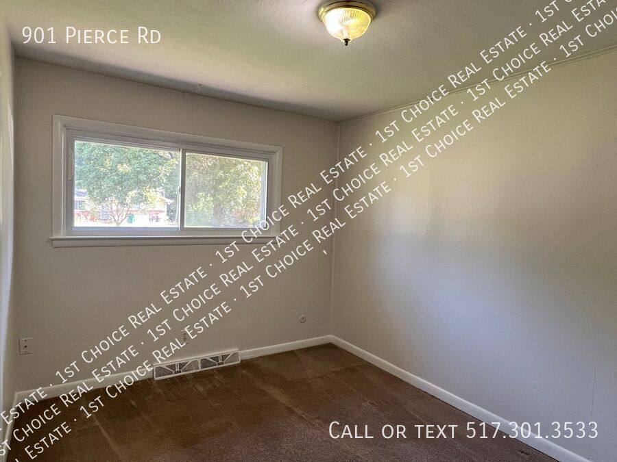 House for rent at 901 Pierce Rd, Lansing, MI 48910