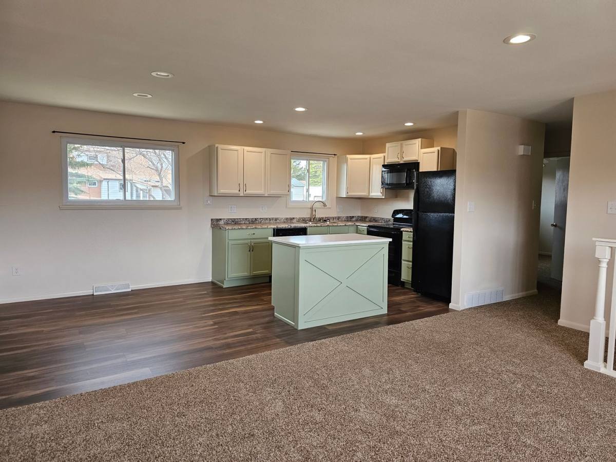 House for rent at 905 New Bedford Dr, Cheyenne, WY 82009