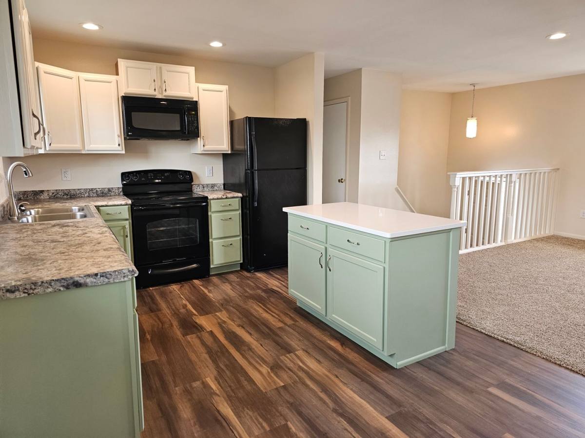 House for rent at 905 New Bedford Dr, Cheyenne, WY 82009