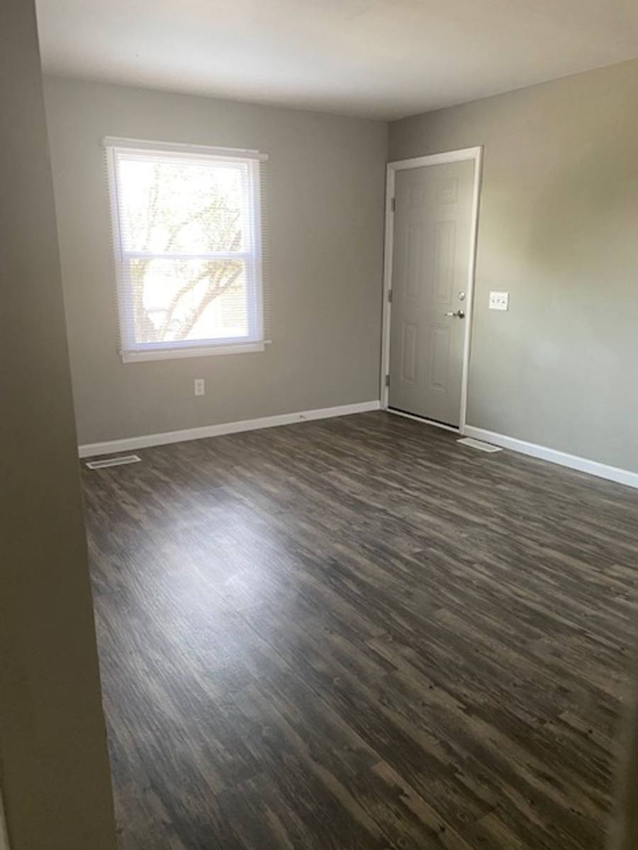 Townhouse for rent at 200 Bedford Dr #D-204, Warrenton, MO 63383