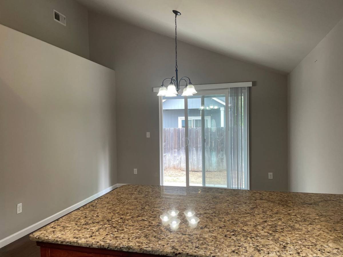 House for rent at 1100 Katie Mae, Medford, OR 97501