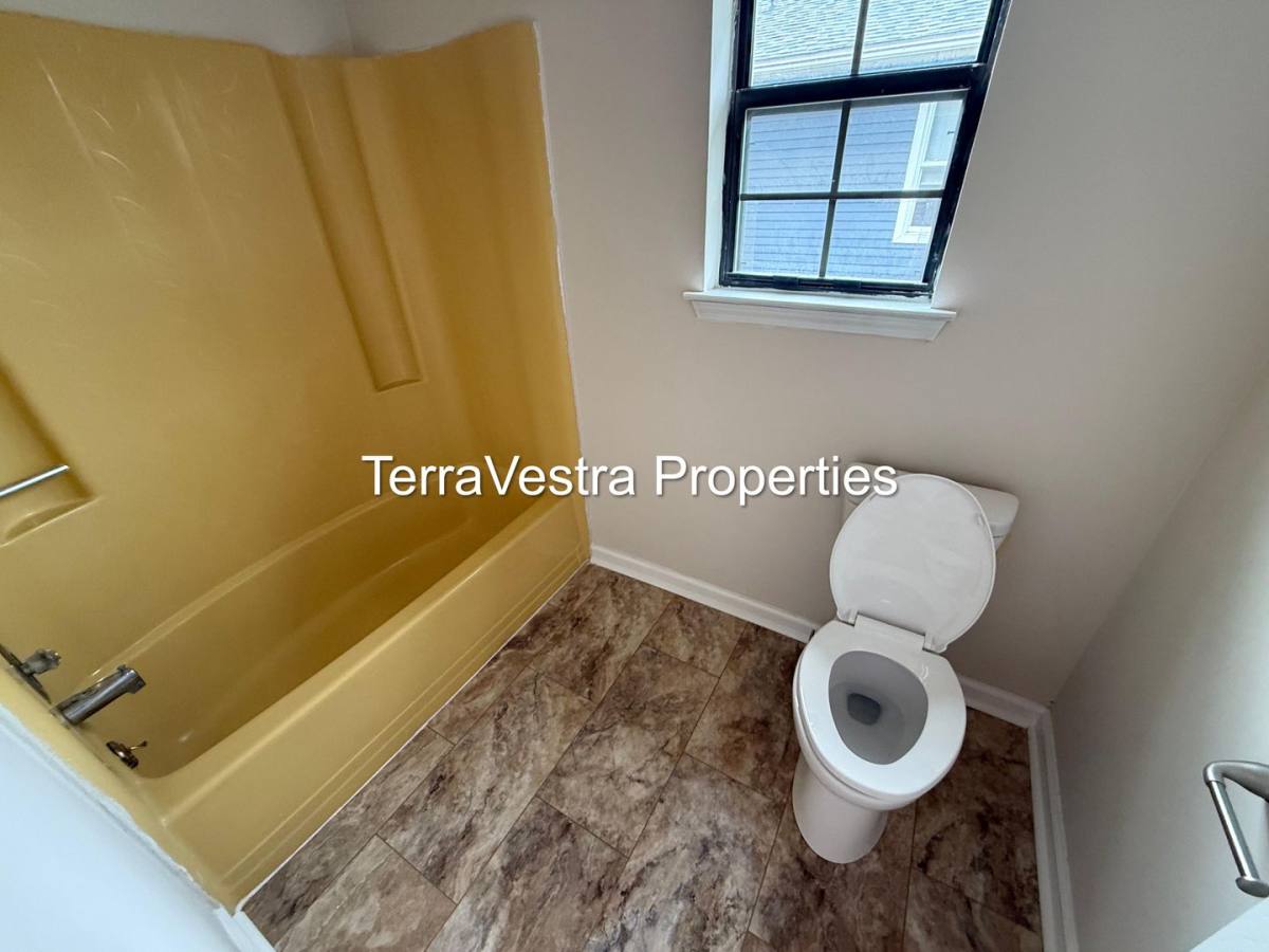 Apartment for rent at 2853-2855 Erial Rd, Sicklerville, NJ 08081