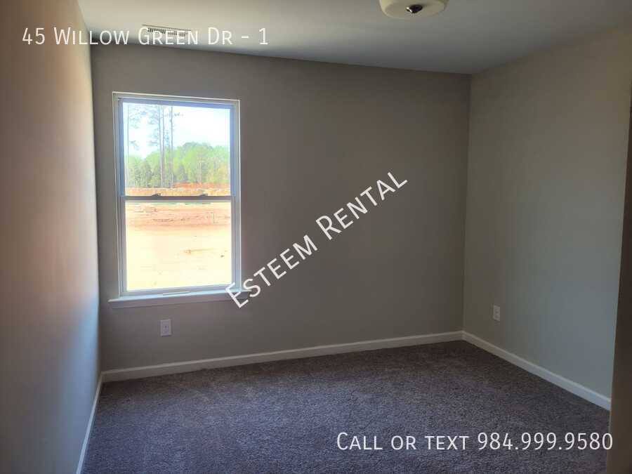 Townhouse for rent at 45 Willow Green Dr #1, Clayton, NC 27527