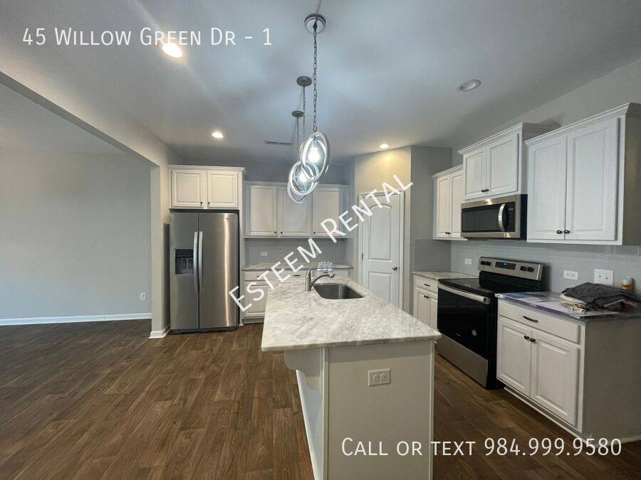 Townhouse for rent at 45 Willow Green Dr #1, Clayton, NC 27527