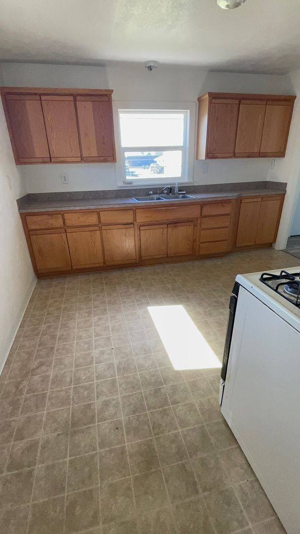 House for rent at 2134 White Ave, Klamath Falls, OR 97601