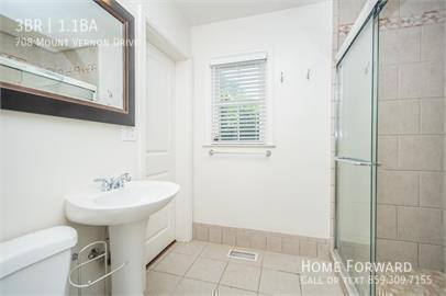 House for rent at 708 Mount Vernon Dr, Lexington, KY 40502